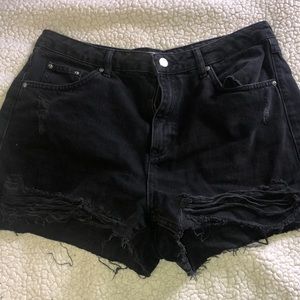 Black ripped mom jean shorts